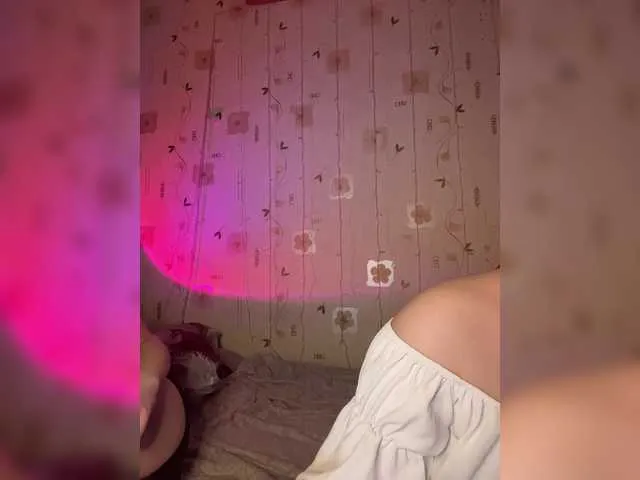 BongaCams BellaAndAlice is Freechat BellaAndAlice — Lick each other's nipples and pussy @total - countdown: @sofar collected, @remain left until the show starts!bdsm show