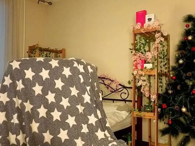 BongaCams HoneyComfya is Freechat HoneyComfya — @total -- countdown: @sofar collected, @remain I spank my butt every 10tk